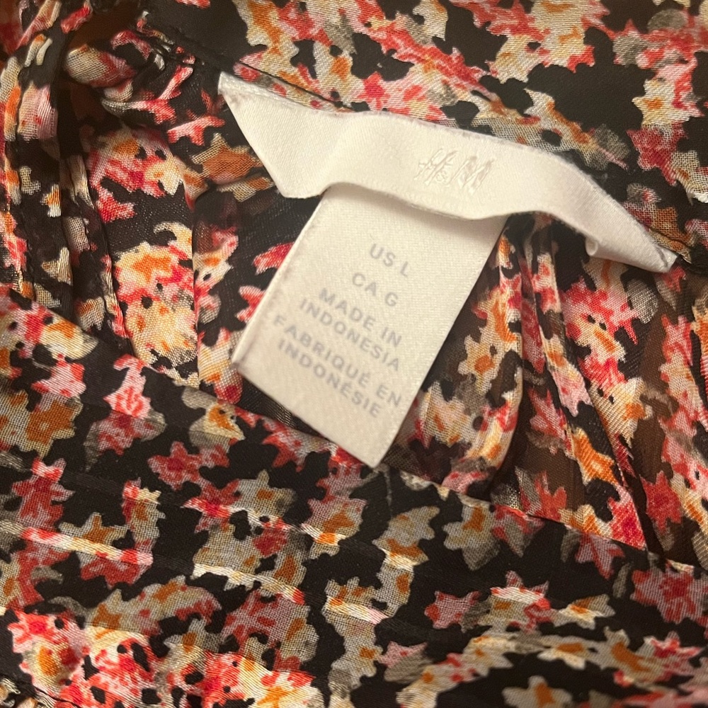 Multicolored Flowered Top From H&M - image 4